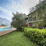 Parco Di Garda Apartahotel Malcesine