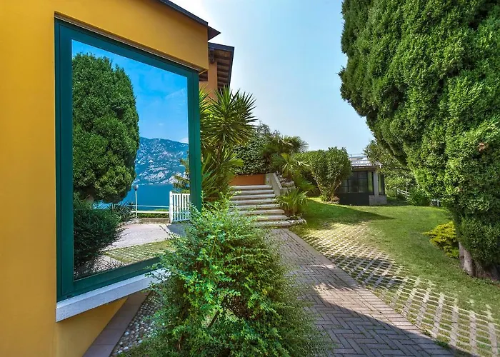 Parco Di Garda Aparthotel Malcesine