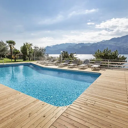 Ξενοδοχείο με διαμερίσματα Parco Di Garda