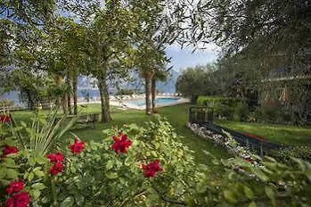 아파트호텔 Parco Di Garda 말세진느