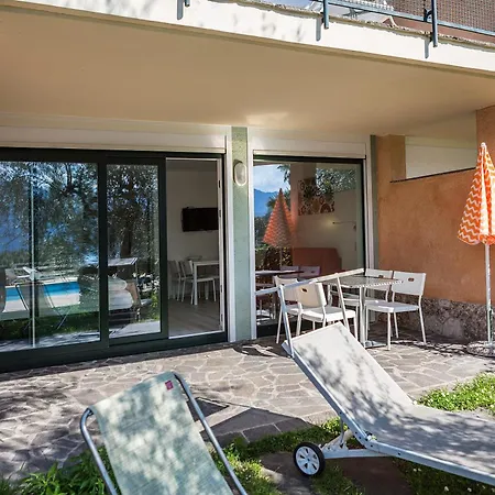 Parco Di Garda 4* マルチェージネ