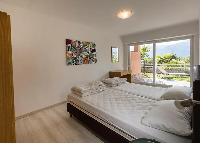 Parco Di Garda アパートホテル 4*