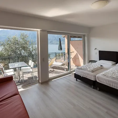 Апарт-отель Parco Di Garda Мальчезине